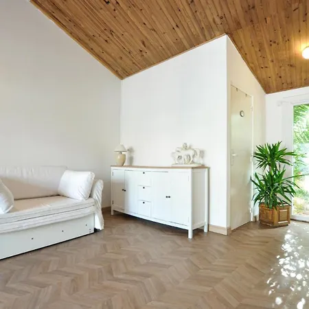 Cozy In With Kitchen Holiday home *